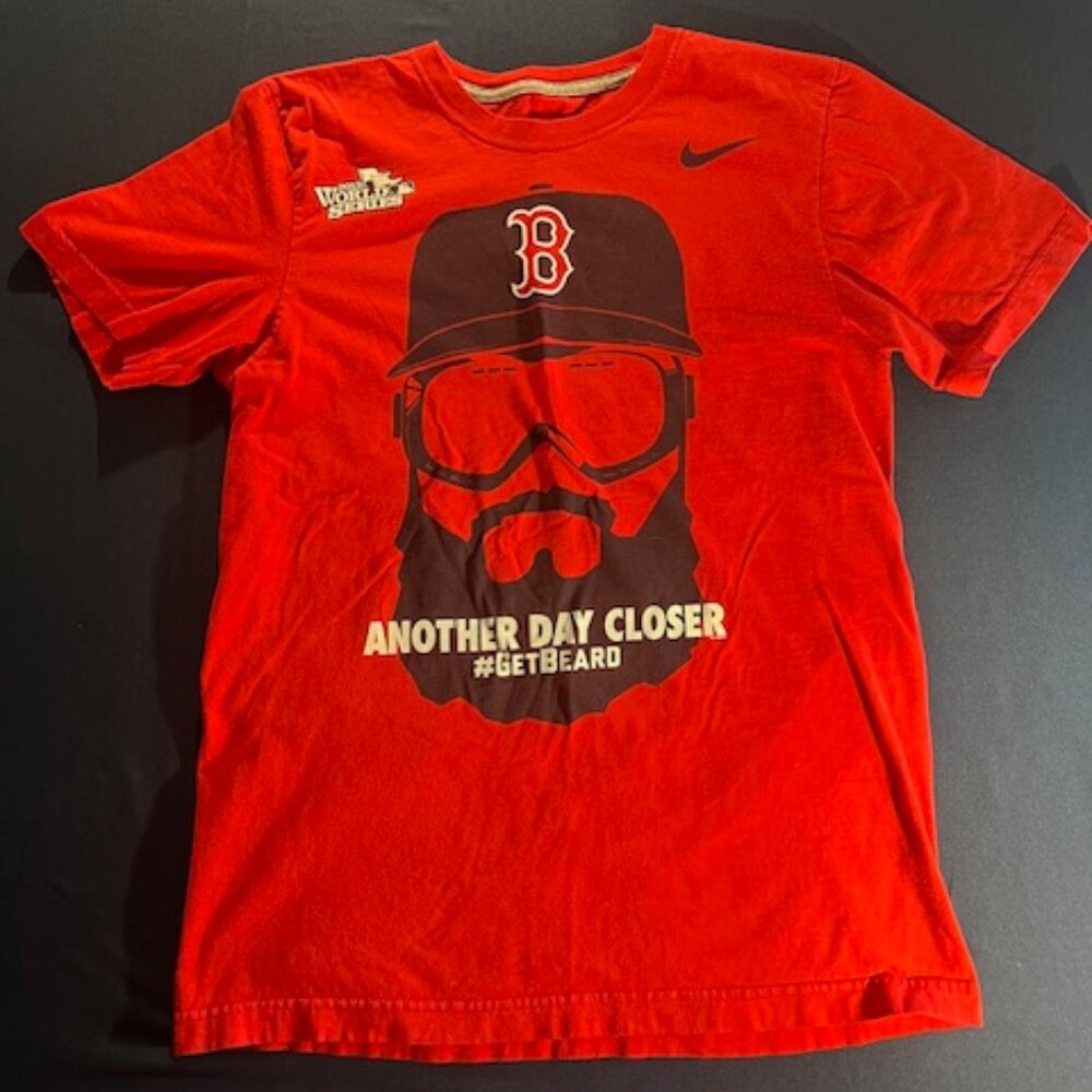 Nike t-shirt Boston Red Sox graphic 'Another Day Closer #GetBeard 2013 Small